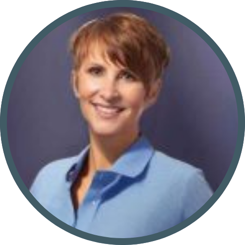 Photo of Rachel Albertson sharing SEO experience with Higher Ground